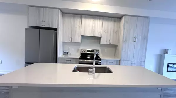 Richmond Hill, ON L4B 0J4,45 Peace LN