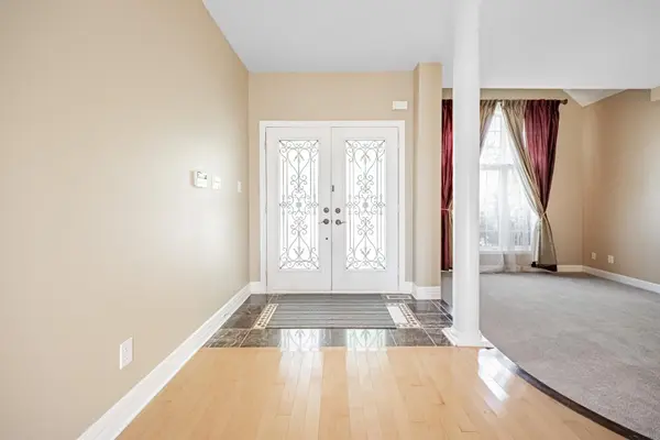 Oakville, ON L6M 5G3,2481 Whistling Springs CRES