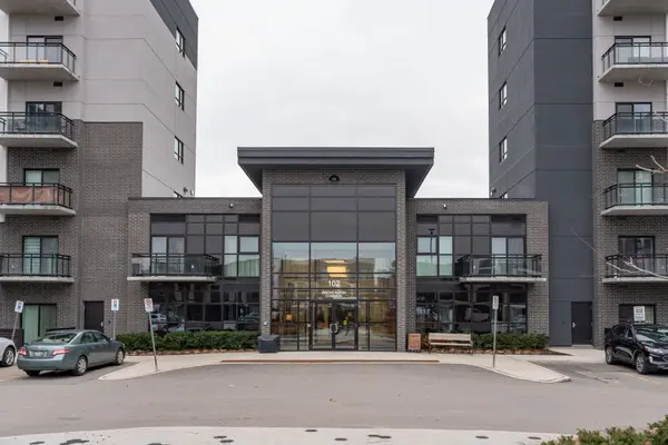 102 Grovewood Common #529, Oakville, ON L6H 0X2