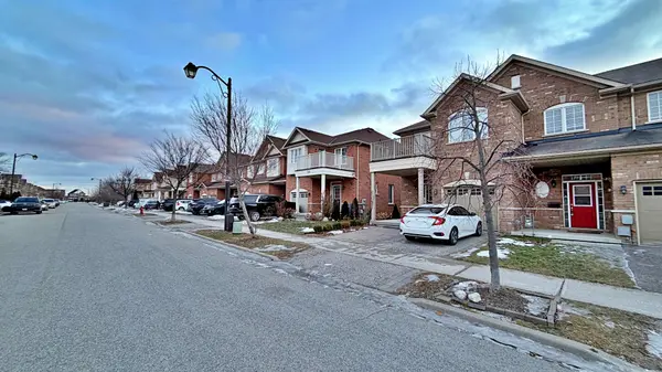 Milton, ON L9T 8M6,708 Agnew CRES