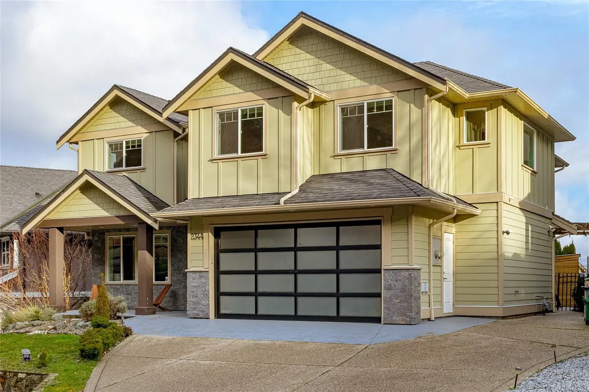 2344 Nicklaus Dr, Langford, BC V9B 0L2