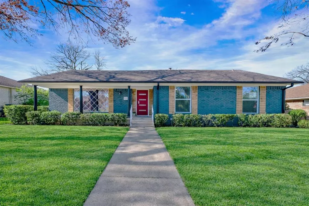 Dallas, TX 75228,5821 Clendenin Avenue