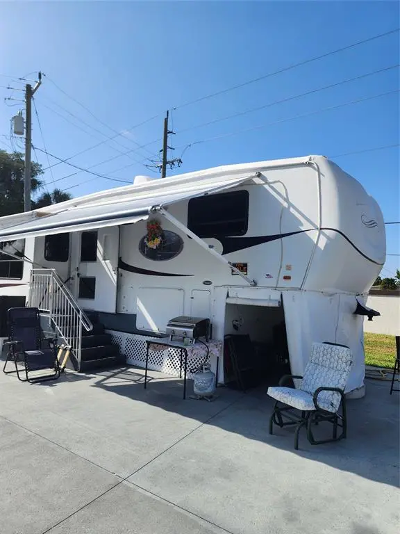 Okeechobee, FL 34974,5684 SE 67th Ave