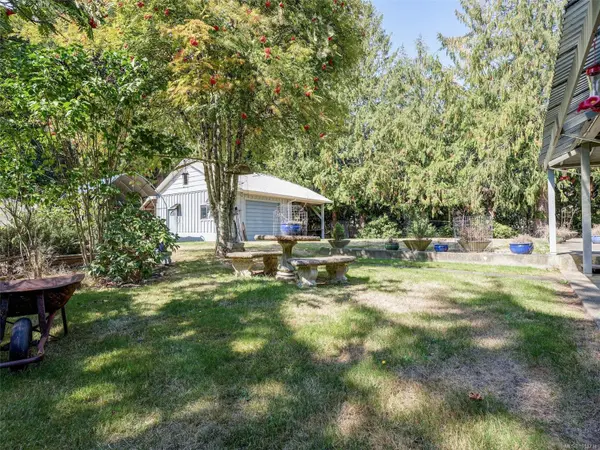 2338 Church Rd, Sooke, BC V9Z 0W2