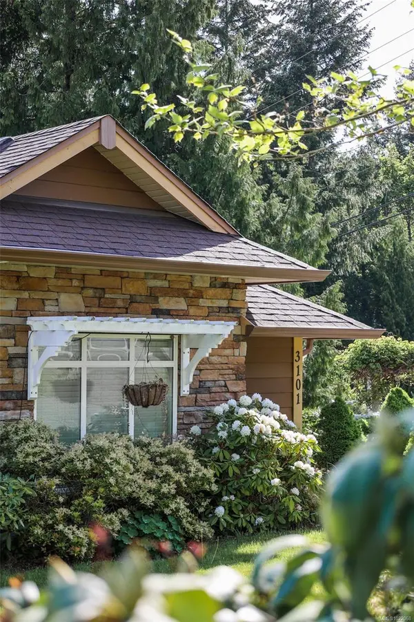 3101 Klanawa Cres, Courtenay, BC V9N 3Z9