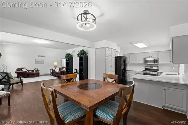 Pinckney, MI 48169,3597 Habitat TRL