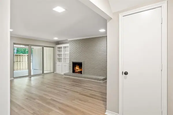 University Park, TX 75205,5921 Preston Road