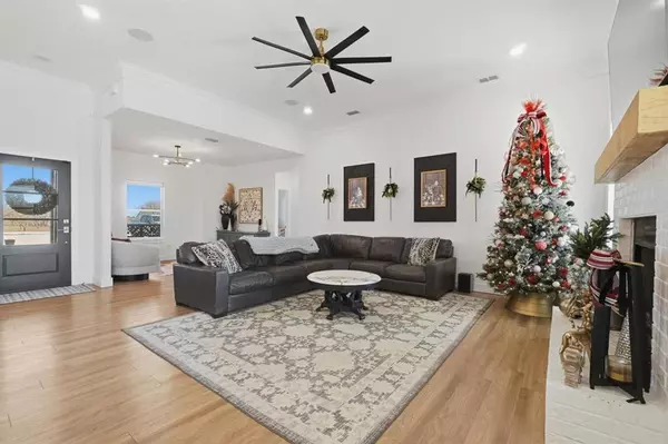 Lawn, TX 79530,136 Mistletoe Ridge