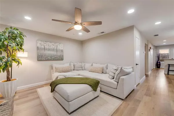 Plano, TX 75023,1801 W Spring Creek Parkway #D1