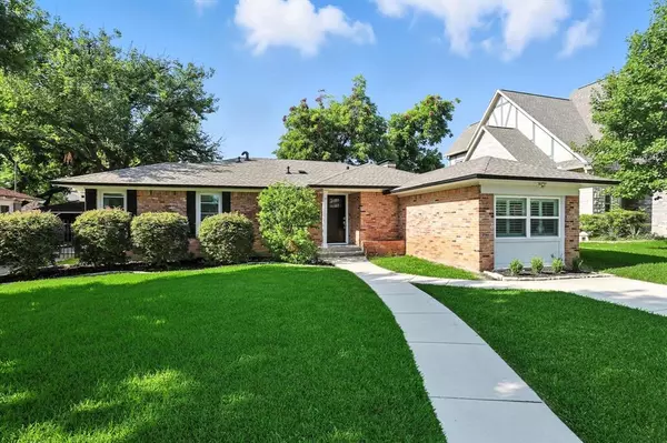 Dallas, TX 75214,6116 Saint Moritz Avenue