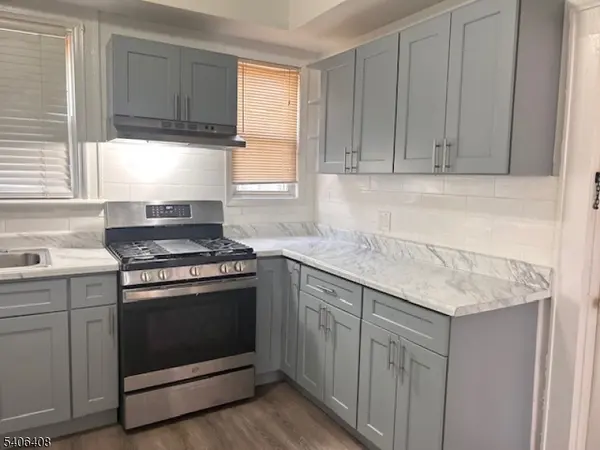 Newark City, NJ 07112,185 Goldsmith Ave