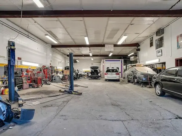 218 48th ST, Brooklyn, NY 11220