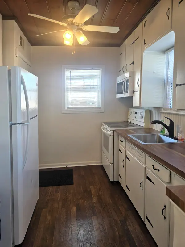 Burton, MI 48529,1216 E Hemphill RD