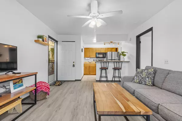 Waikoloa, HI 96738,68-3831 LUA KULA ST #G106