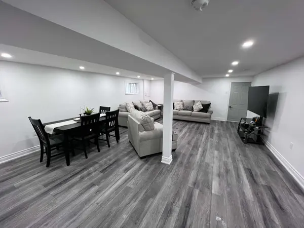 Toronto E04, ON M1K 4L9,47 Winter AVE #BSMT