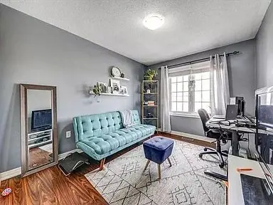 Toronto E08, ON M1J 0A4,52 Jeremiah LN