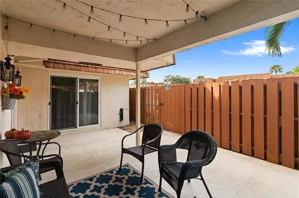 Davie, FL 33324,2061 SW 90th Ave #B-17