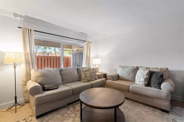 Davie, FL 33324,2061 SW 90th Ave #B-17