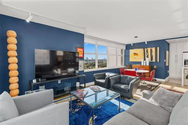 Fort Lauderdale, FL 33304,888 Intracoastal Dr #11A