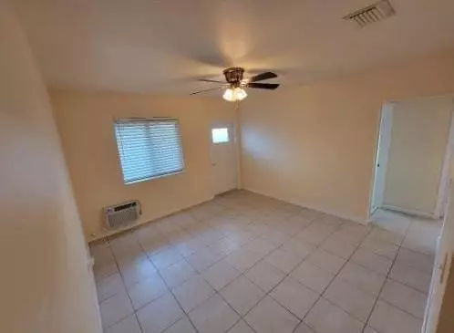 Miami, FL 33142,1410 NW 46th St #A