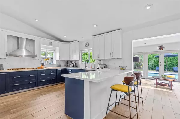 Fort Lauderdale, FL 33305,1915 NE 18th St