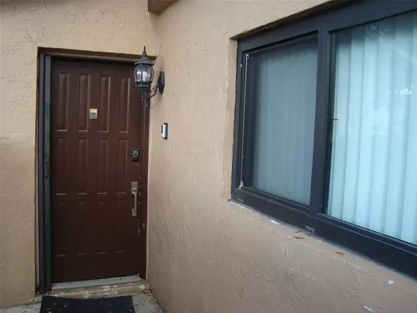 Tamarac, FL 33321,7680 NW 79th Ave #P 1