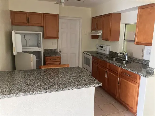 Sunrise, FL 33313,6827 NW 30th St