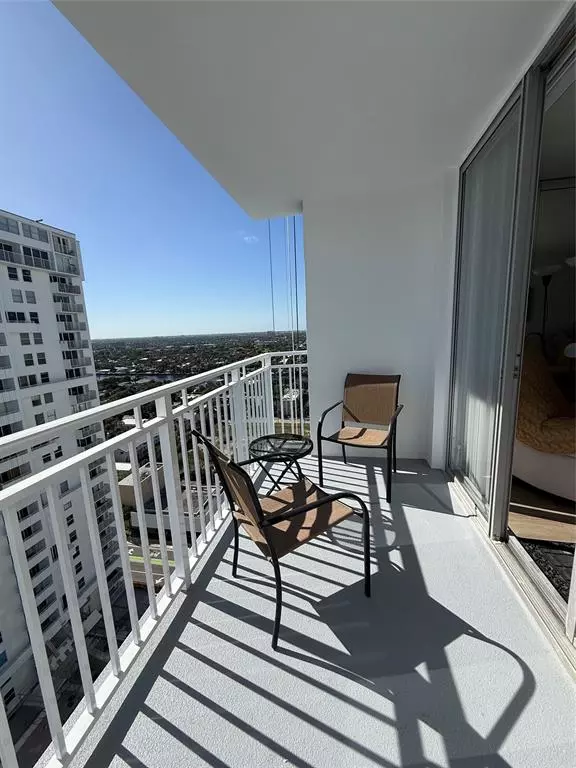 Pompano Beach, FL 33062,101 Briny Ave #2406