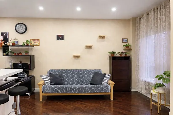 Vaughan, ON L4K 5J8,4 Forest Run BLVD