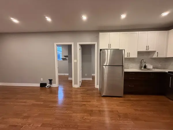 Toronto W01, ON M6R 1A6,1558 Queen ST W #B