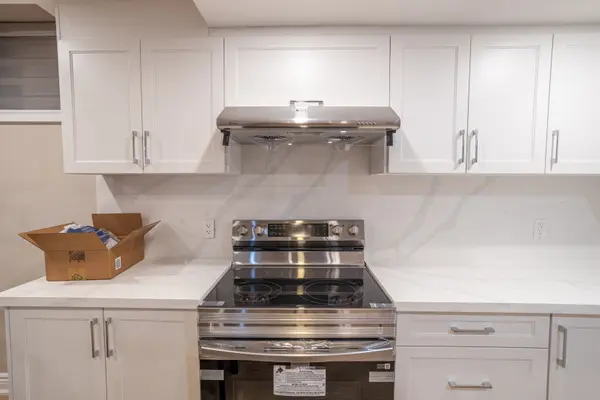 Mississauga, ON L5M 4J9,2686 Ambercroft TRL #Basement Level