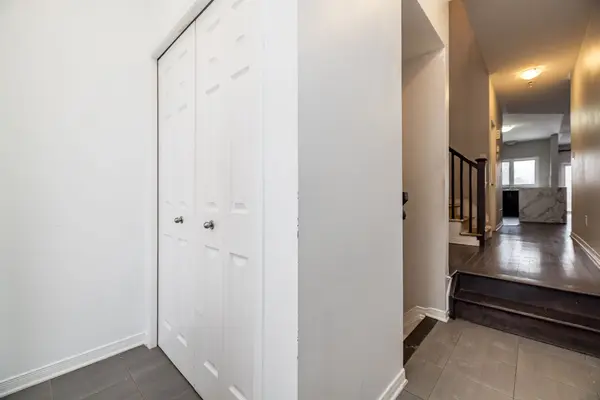 Barrhaven, ON K2J 4X1,604 Via Campanale AVE