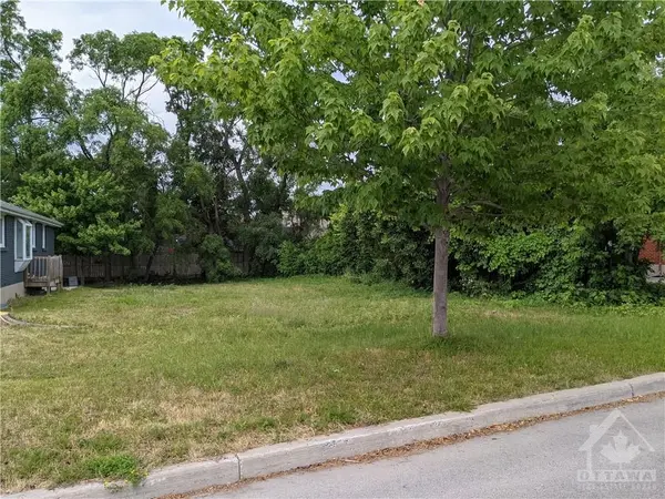 1795 KERR AVE,  Mckellar Heights - Glabar Park And Area,  ON K2A 1J2