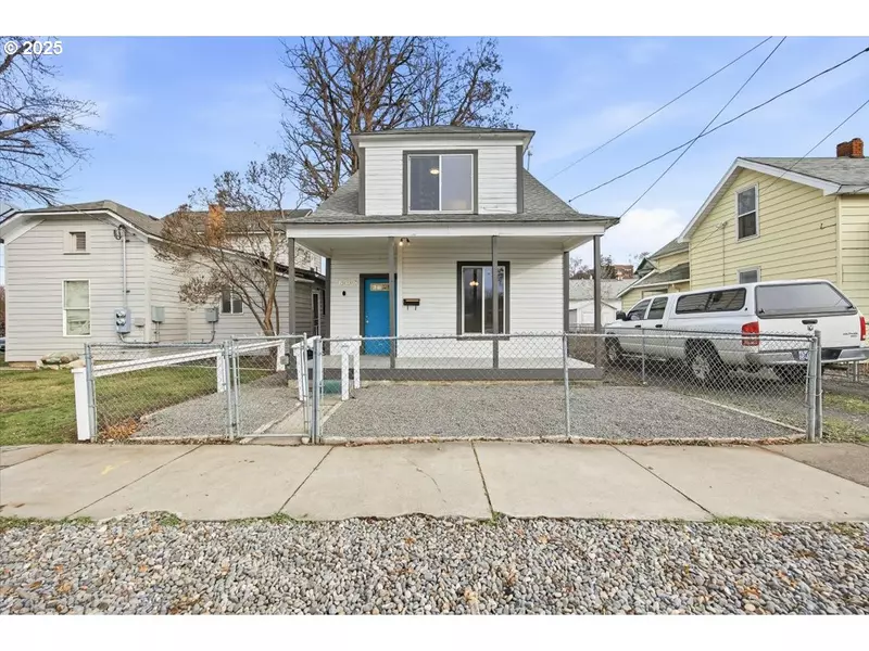 606 SW 2ND ST, Pendleton, OR 97801