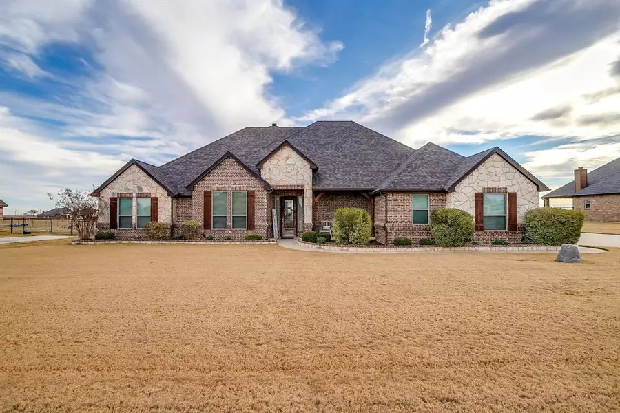 7912 Loma Lane, Godley, TX 76044