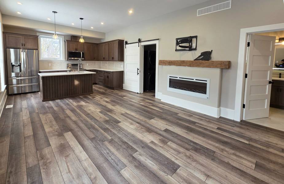 590 Hatch ST #1, Woodstock, ON N4S 1N8