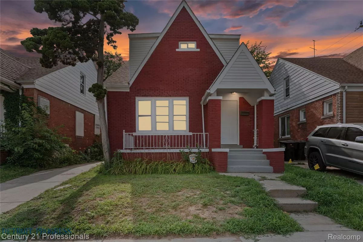 Detroit, MI 48221,16809 Woodingham DR