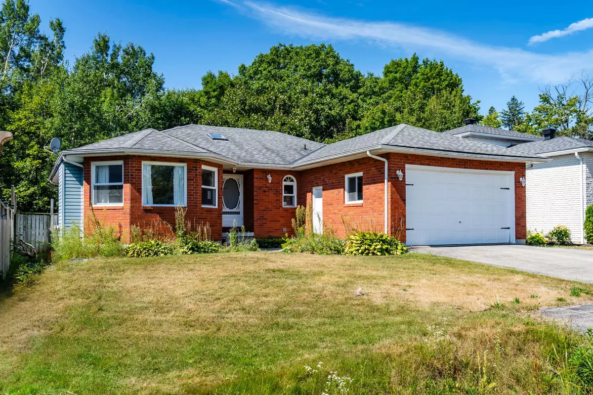 Penetanguishene, ON L9M 1J5,8 Bridle RD