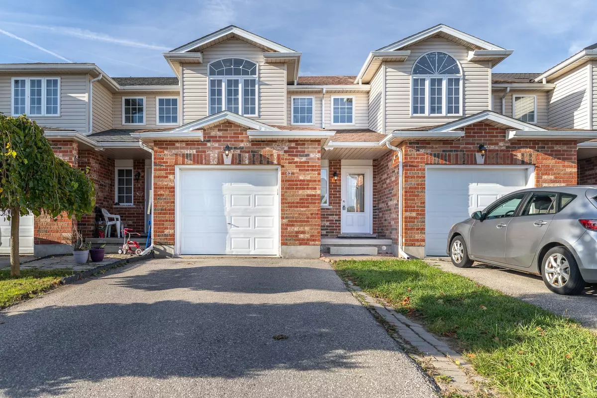 Guelph, ON N1L 0A2,42 HASLER CRES