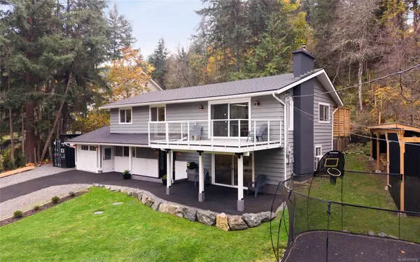 1156 Maple Bay Rd, Duncan, BC V9L 5X1