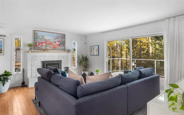 1156 Maple Bay Rd, Duncan, BC V9L 5X1