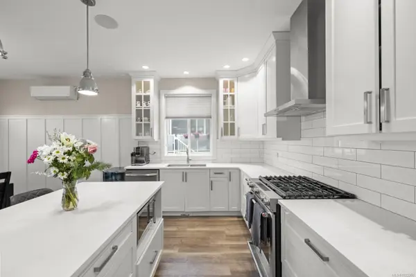 3019 Zen Lane, Colwood, BC V9B 2A1