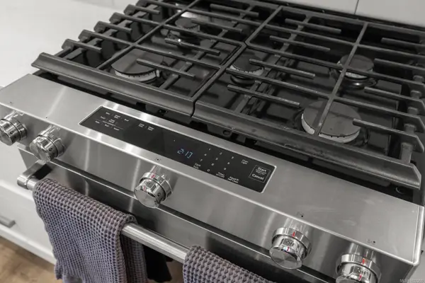 3019 Zen Lane, Colwood, BC V9B 2A1