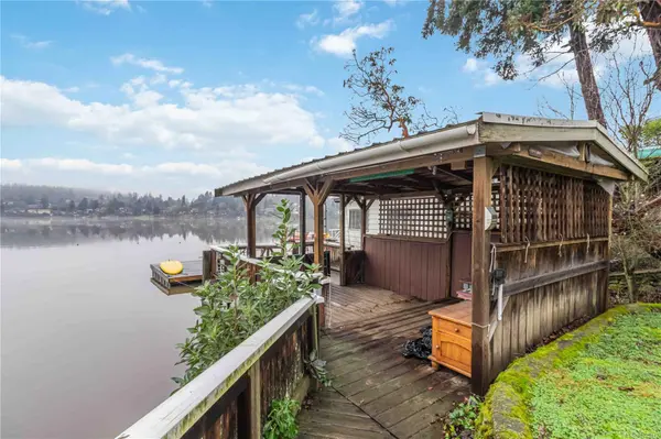 956 Westing Rd, Saanich, BC V9A 2G5