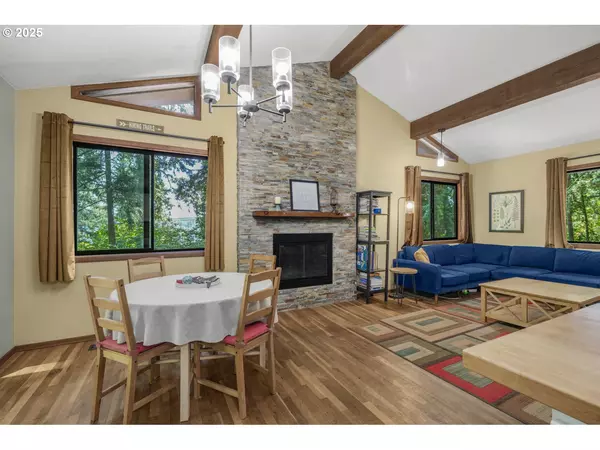 Oregon City, OR 97045,20151 S HENRICI RD