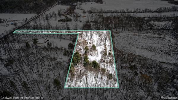 VL Columbiaville RD, Columbiaville, MI 48421