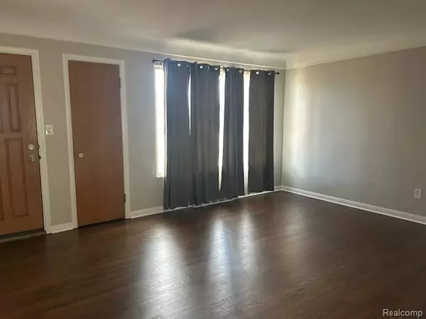 Redford, MI 48240,16429 Kinloch