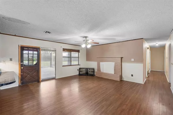 Robinson, TX 76706,913 Elizabeth