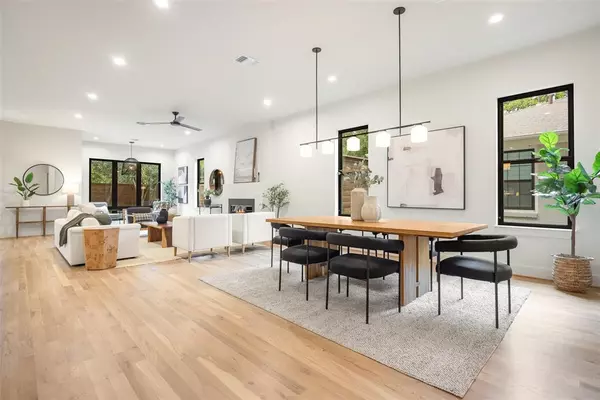 Dallas, TX 75218,602 Coolair Drive