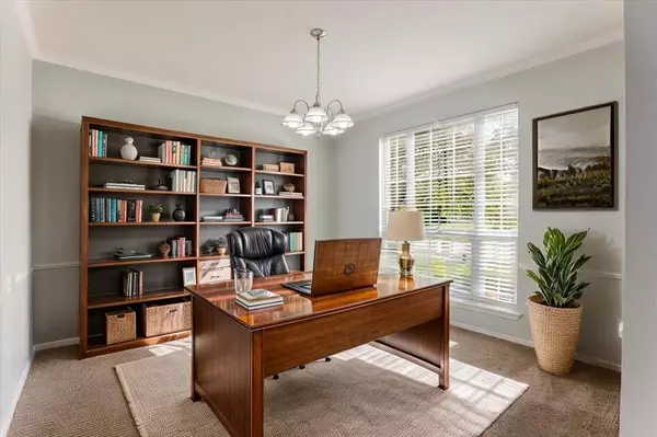 Denton, TX 76210,6704 Alderbrook Drive